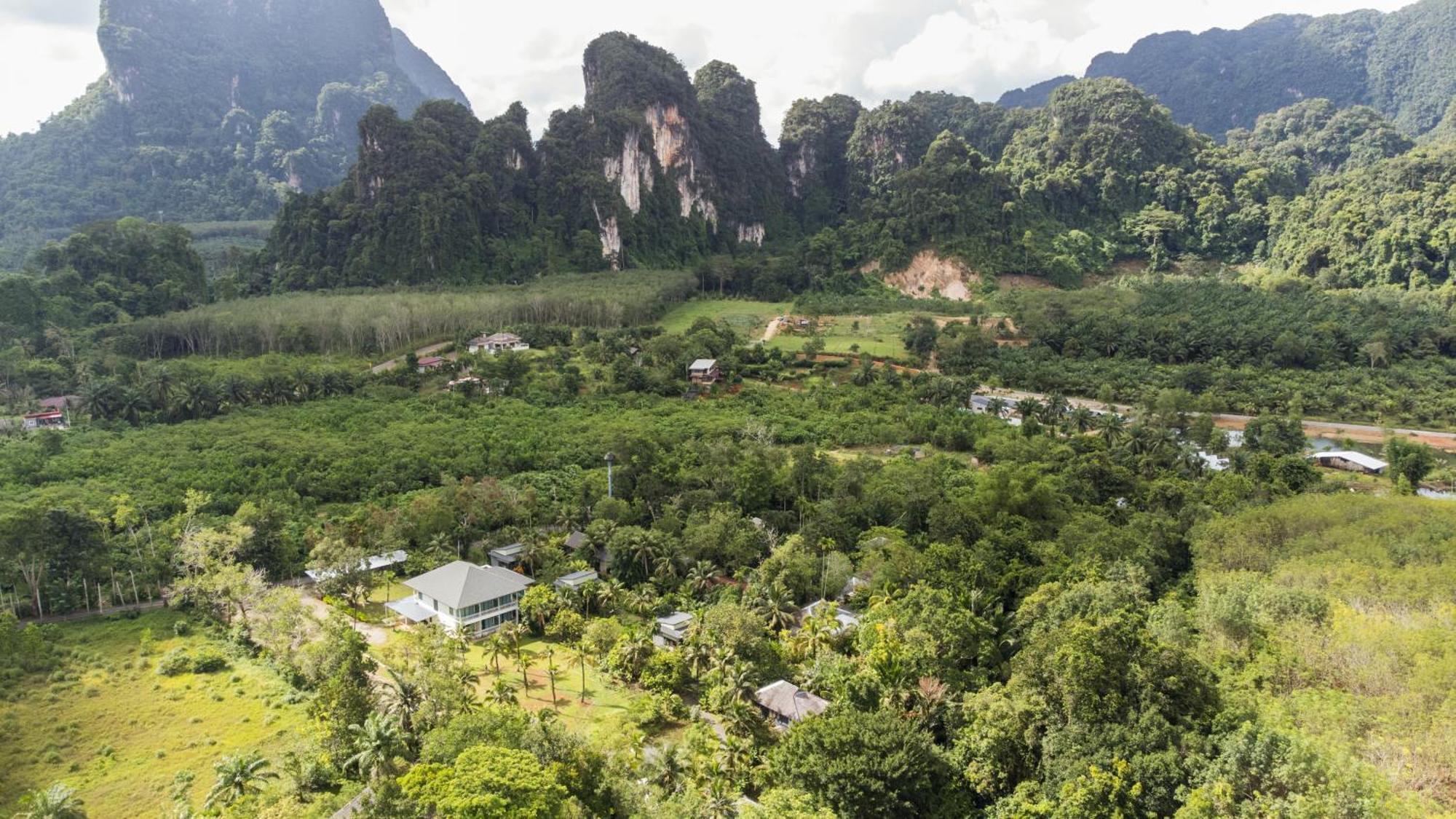 Blu Monkey Pooltara Krabi Hotel & Villas Pet Friendly Экстерьер фото